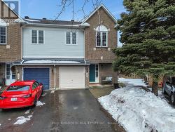 47 DEERCHASE COURT  Ottawa, ON K2M 2R1