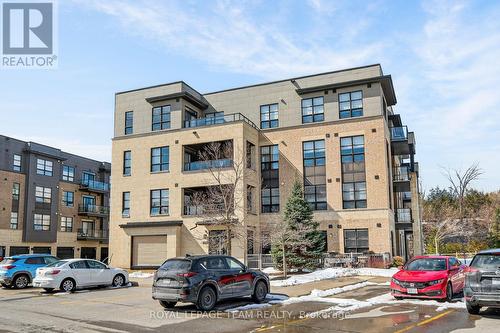 302 - 100 MONTBLANC PRIVATE  Ottawa, ON K1C 0B2