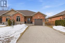 12 BROWN STREET S Minto, ON N0G 1M0