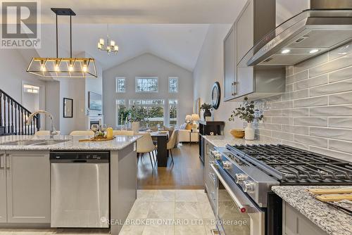 6 HOWARD WILLIAMS COURT  Uxbridge, ON L9P 0R2