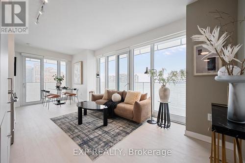 1403 - 3900 CONFEDERATION PARKWAY  Mississauga, ON L5B 0M3