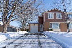 768 VINETTE CRESCENT Ottawa, ON K1E 1W9