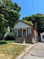 141 BEXHILL AVENUE Toronto, ON M1L 3C5