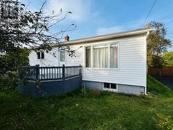 20 Circular Road Botwood, NL A0H 1E0