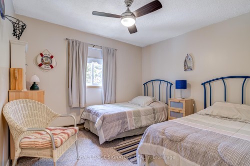107 Nicole Boulevard, Tiny, ON - Indoor Photo Showing Bedroom