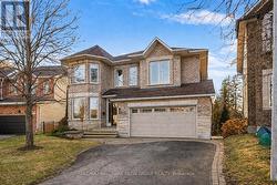 163 COPPERWOOD STREET Ottawa, ON K1C 7S3