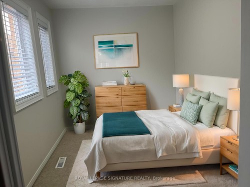 3819 Allcroft Road, Mississauga, ON - Indoor Photo Showing Bedroom