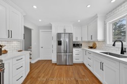 18 Westvale Drive Bracebridge, ON P1L 1B5