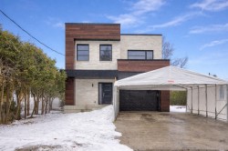 2B Tsse Chatel Laval (Sainte-Rose), QC H7L 3A5