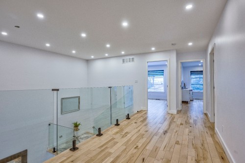 Corridor - 2B Tsse Chatel, Laval (Sainte-Rose), QC - Indoor Photo Showing Other Room