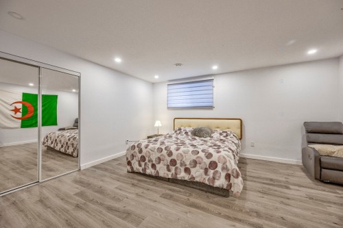 Chambre à coucher - 2B Tsse Chatel, Laval (Sainte-Rose), QC - Indoor Photo Showing Bedroom
