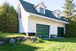 Garage - 