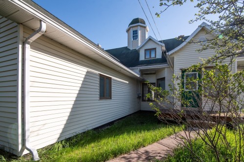 Back of Structure - 309 Rue Taché, Saint-Pascal, QC - Outdoor