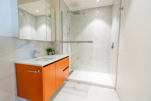 Bathroom - 10-20 Rue Cook, Québec (La Cité-Limoilou), QC - Indoor Photo Showing Bathroom