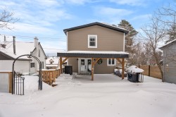 66  - 66A Rue St-Antoine Sainte-Agathe-Des-Monts, QC J8C 2C6