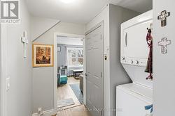 Upper unit. - 