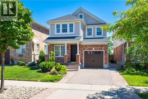 32 BLOOMINGTON Drive  Cambridge, ON N1P 1J4