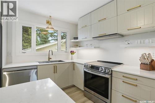 41 Red River Road, Saskatoon, SK - Indoor Photo Showing Kitchen With Double Sink With Upgraded Kitchen
