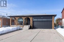 PART OF MAIN/GROUND FLOOR - 96 ERNEST AVENUE Toronto, ON M2J 3T6