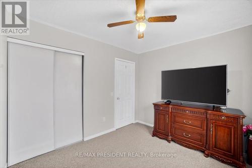 2957 Jackson Drive, Burlington, ON - Indoor