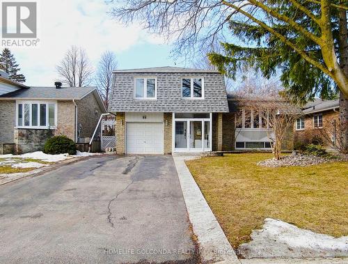 6 SUMMERFELDT CRESCENT  Markham, ON L3R 2B2