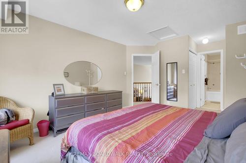 5 Maple Park Private, Ottawa, ON - Indoor Photo Showing Bedroom