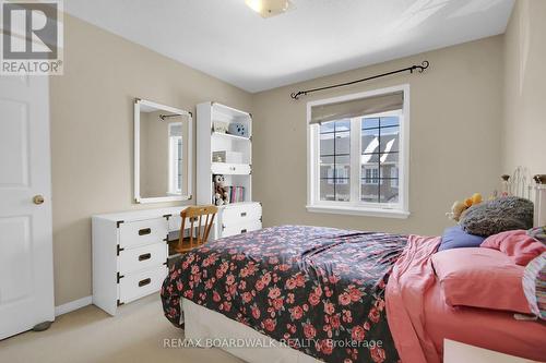 5 Maple Park Private, Ottawa, ON - Indoor Photo Showing Bedroom