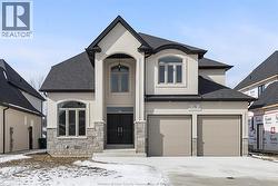 71 REDWOOD Kingsville, ON N0R 1B0