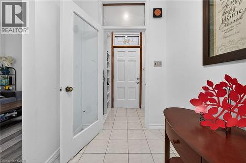96 Wentworth Street N, Hamilton, ON - Indoor Photo Showing Other Room