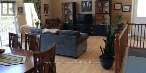 1055E Argo Run, Mattawan, ON - Indoor