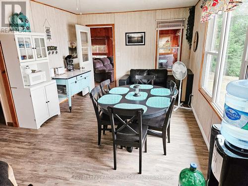 1055E Argo Run, Mattawan, ON - Indoor Photo Showing Dining Room