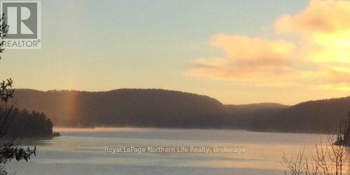 1055E Argo Run, Mattawan, ON - Outdoor With View