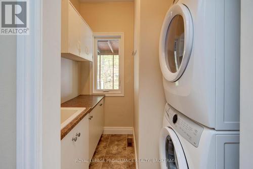 1133 Sassy Tree Lane, Frontenac (Frontenac South), ON - Indoor Photo Showing Laundry Room