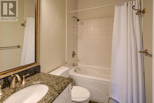 1133 Sassy Tree Lane, Frontenac (Frontenac South), ON - Indoor Photo Showing Bathroom