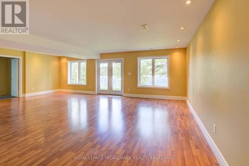 1133 Sassy Tree Lane, Frontenac (Frontenac South), ON - Indoor Photo Showing Other Room