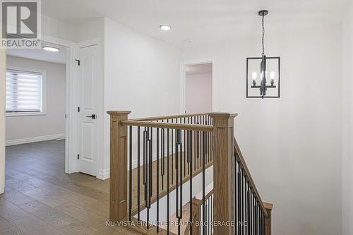 1932 Trailsway Drive, London South (South B), ON - Indoor Photo Showing Other Room