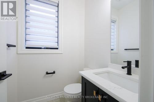 1932 Trailsway Drive, London South (South B), ON - Indoor Photo Showing Bathroom