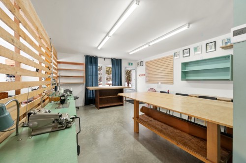 Commerce - 1055  - 1057 Route 117, Val-David, QC - Indoor Photo Showing Other Room