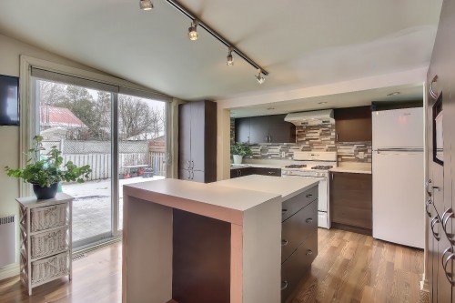 Cuisine - 71 61E Avenue, Saint-Eustache, QC - Indoor Photo Showing Kitchen