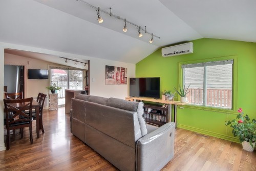 Salon - 71 61E Avenue, Saint-Eustache, QC - Indoor Photo Showing Living Room