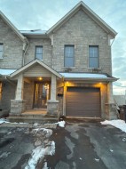 87 Rue Hardisty  Châteauguay, QC J6J 0B7