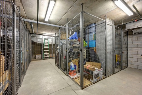 Storage - 606-5715 Rue Jean-Talon E., Montréal (Saint-Léonard), QC - Indoor With Storage