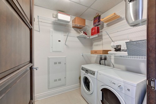 Laundry - 606-5715 Rue Jean-Talon E., Montréal (Saint-Léonard), QC - Indoor Photo Showing Laundry Room