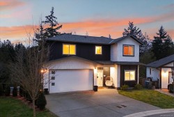 945 Blakeon Pl Langford, BC V9C 0R3