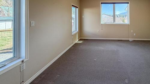1016 29Th Avenue, Cranbrook, BC - Indoor Photo Showing Other Room