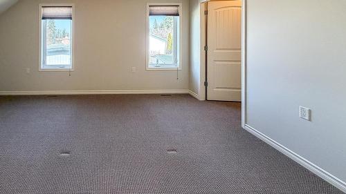1016 29Th Avenue, Cranbrook, BC - Indoor Photo Showing Other Room
