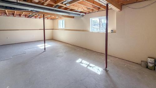 1016 29Th Avenue, Cranbrook, BC - Indoor Photo Showing Basement