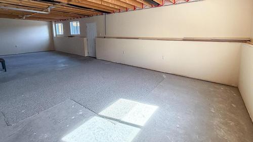 1016 29Th Avenue, Cranbrook, BC - Indoor Photo Showing Basement