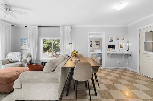 53 Spokane Street, Kimberley, BC - Indoor Photo Showing Other Room