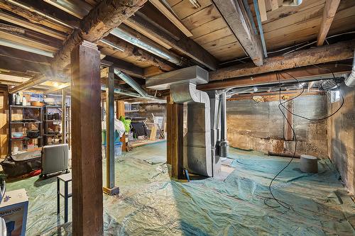 53 Spokane Street, Kimberley, BC - Indoor Photo Showing Basement